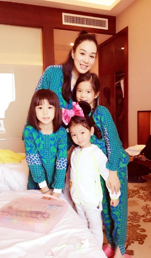 张伦硕钟丽缇结婚几年,钟丽缇嫁小12岁张伦硕