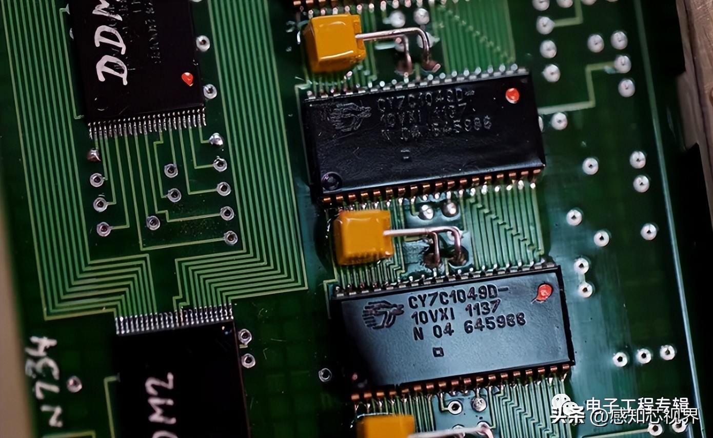 俄罗斯紧急采购战斗机,俄罗斯导弹告急了吗