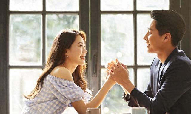 冷战还天天见面我们生疏了怎么办,两性之间出现感情问题怎么缓解