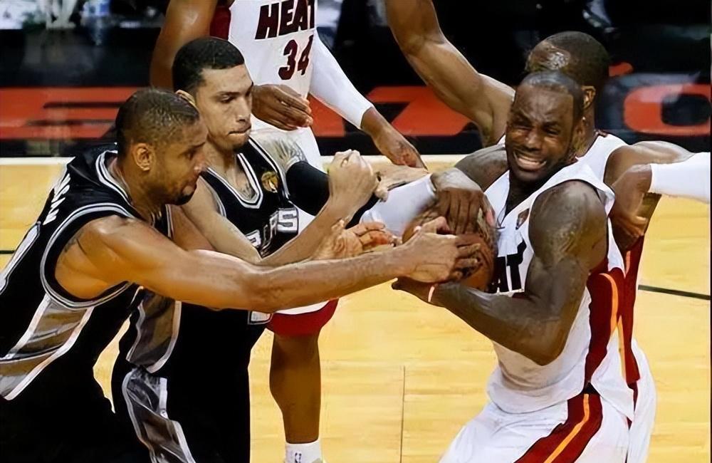 鏖战7场创下1-3大逆转的历史纪录,近十年总决赛大比分