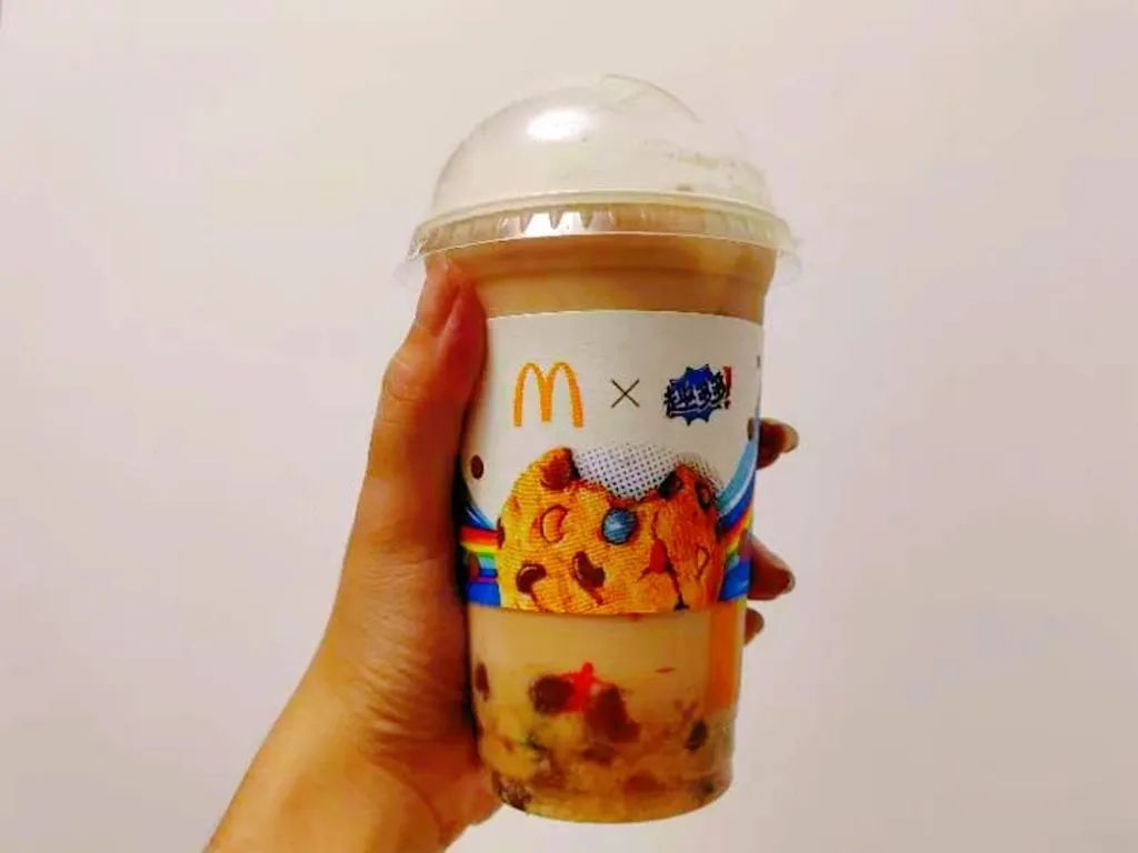 麦当劳早餐板烧鸡腿堡测评,麦当劳定制板烧鸡腿堡