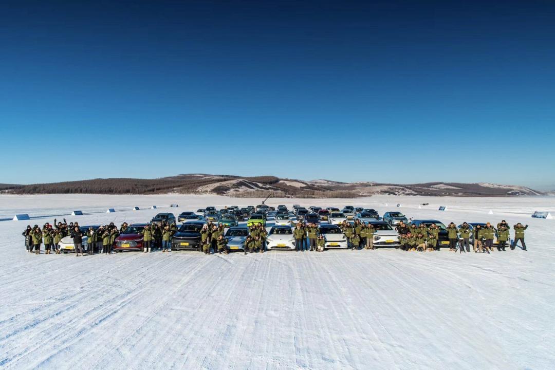 穿越冰原、站上音乐节......我的字节跳动女同学好酷！