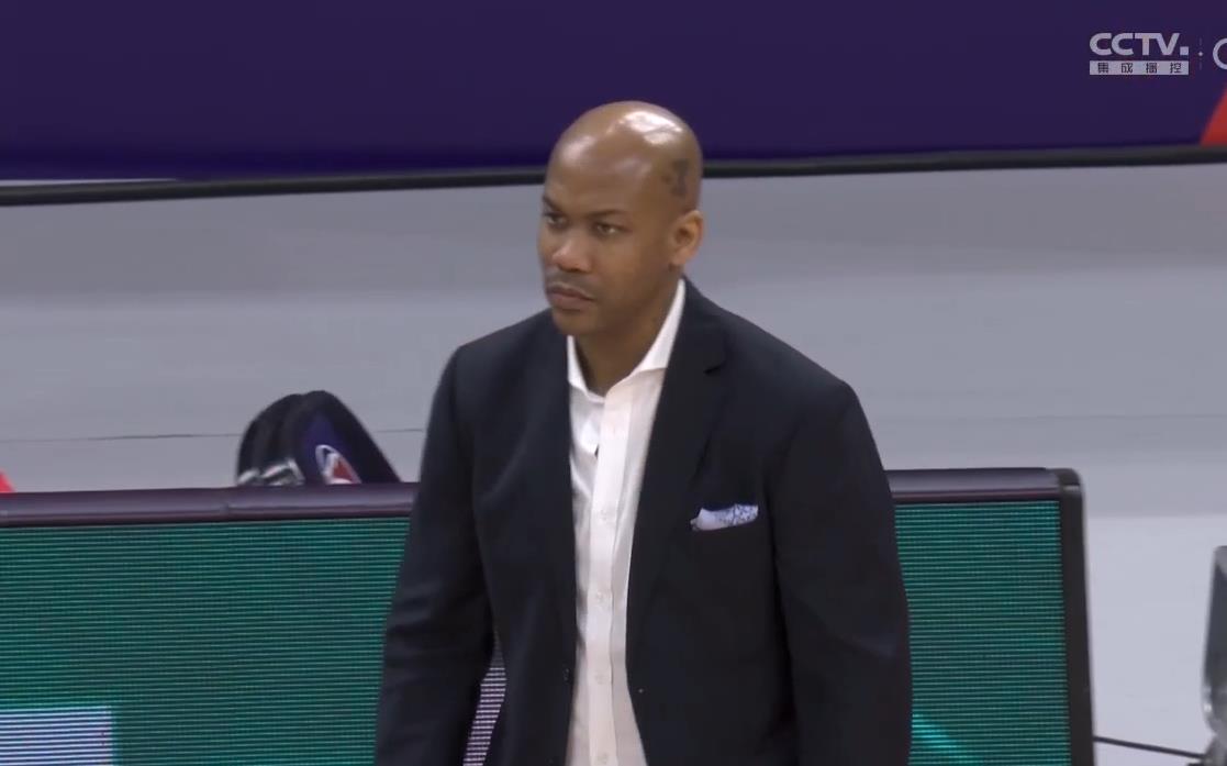 北控失误马布里,北控首胜马布里