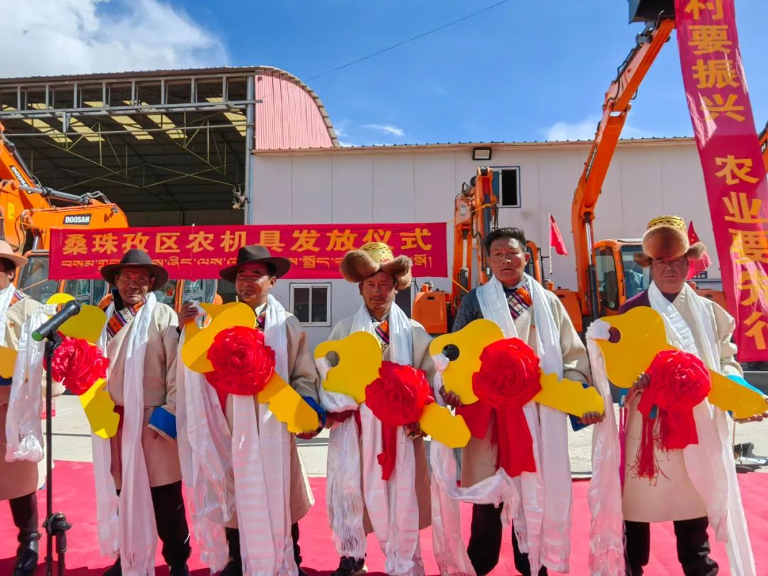 农机免费耕地补贴多少钱,免费申领农机设备