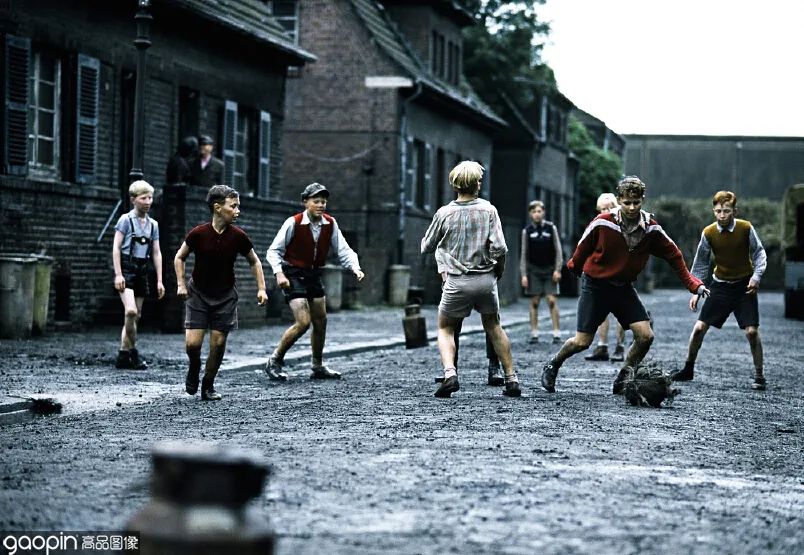 梅西祝贺c罗欧洲杯夺冠,2022世界杯梅西与c罗比赛全程视频