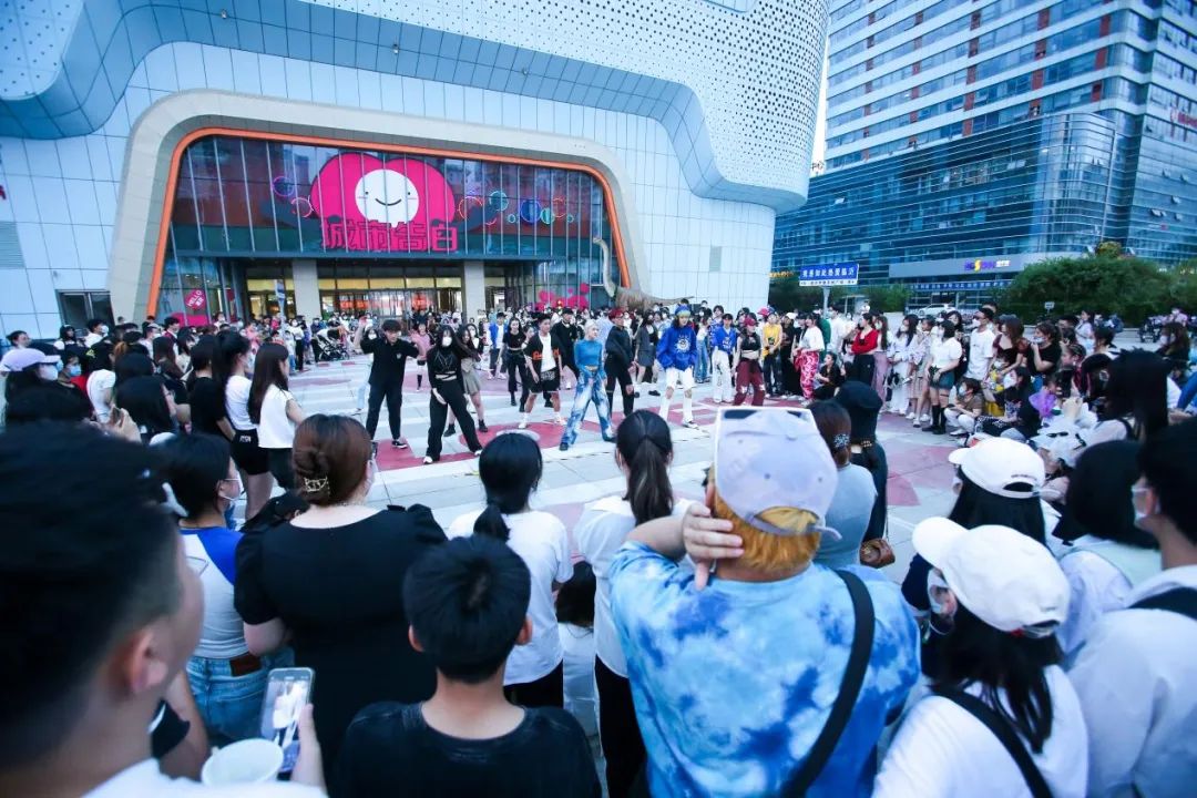 吾悦广场创意折扣,吾悦广场商业产品