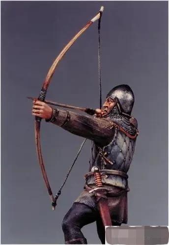 中国弓箭和西方弓箭哪个更强,中国弓和英国弓的对比