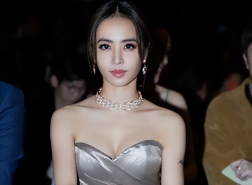 蔡依林演唱会背后的辛酸,蔡依林演唱会直面40岁