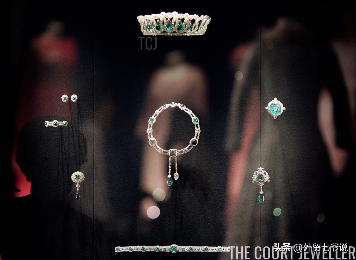 王冠查尔斯戴安娜,英国国王有多少个王冠