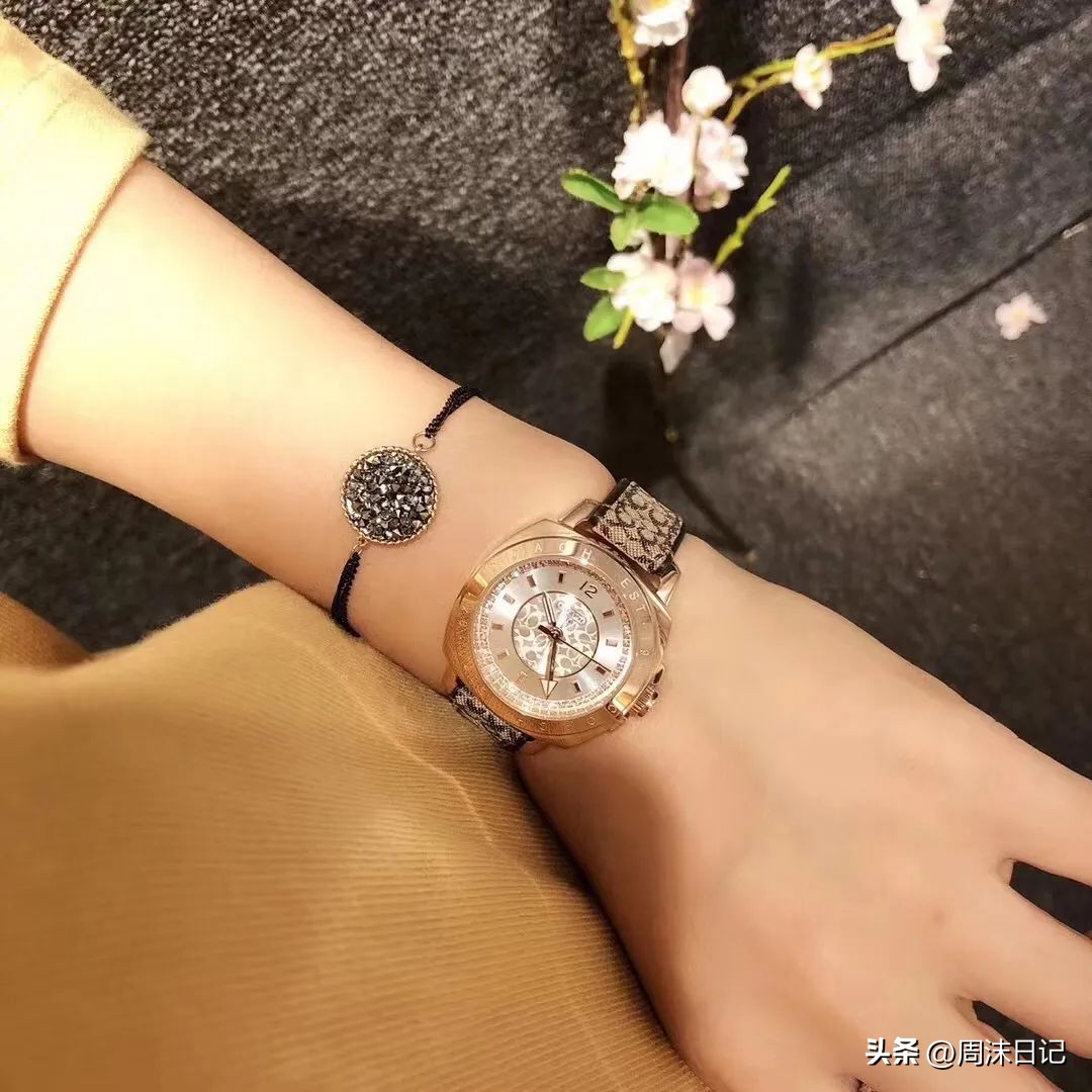 coach蔻驰手表属于什么档次,coach男表时髦运动