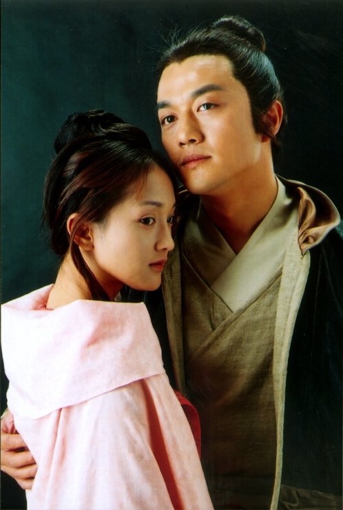 83版射雕英雄传周伯通经典片段,射雕英雄传83版经典武打片段