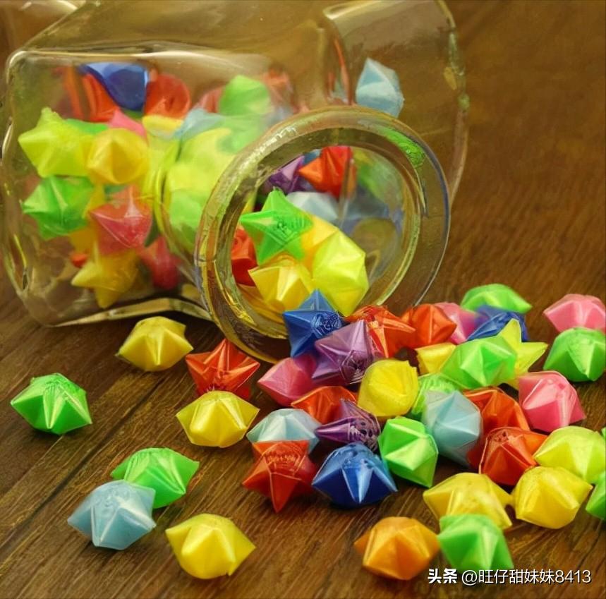 80后回顾八九十年代童年玩具，风靡一时都是回忆，一定有你玩过的