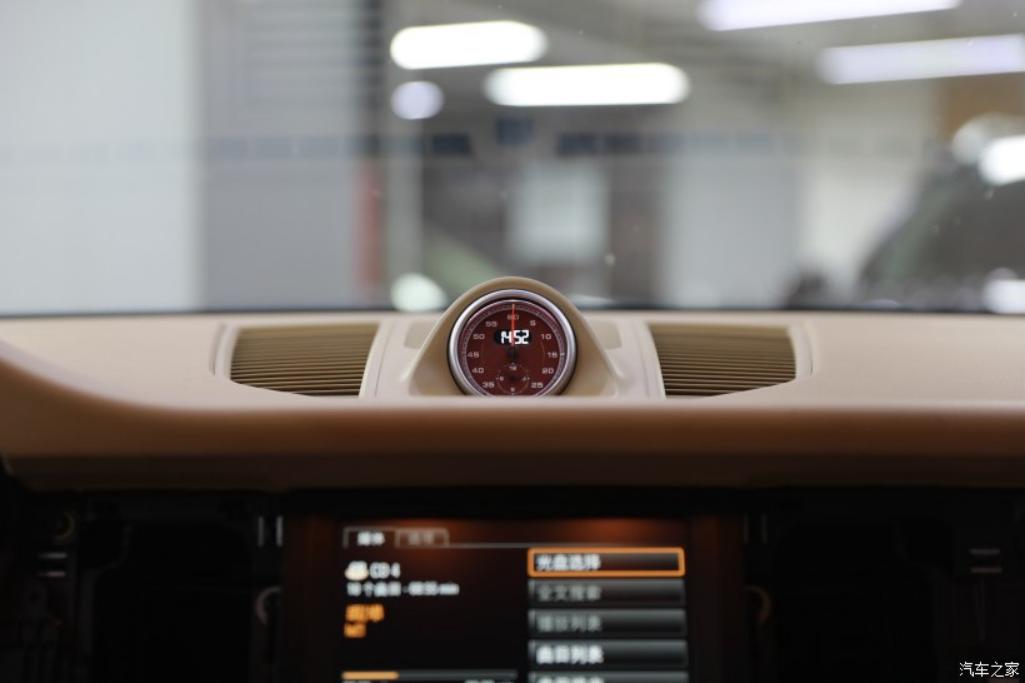 保时捷rwb改装过程 (保时捷carrera改装案例)