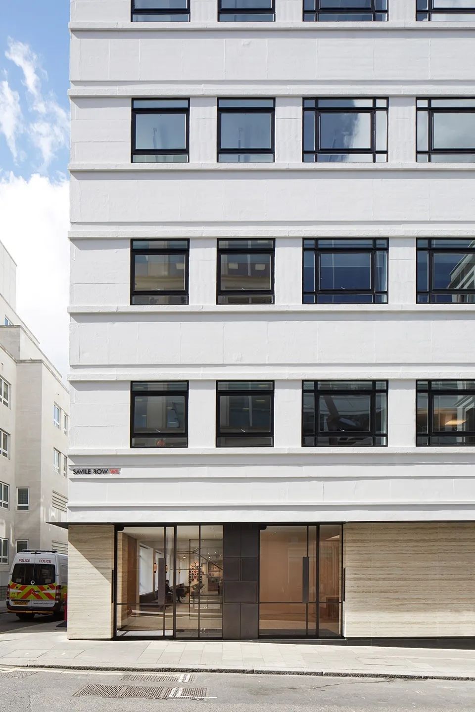 时尚办公室翻新设计风格,现代办公室翻新设计风格