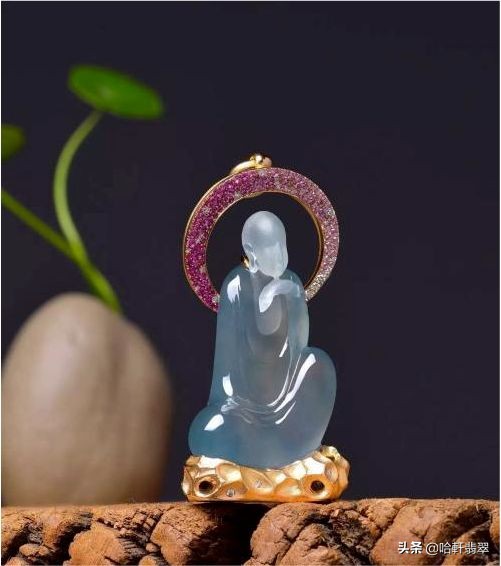 翡翠为什么都雕刻佛像,翡翠佛像的面部雕刻技巧