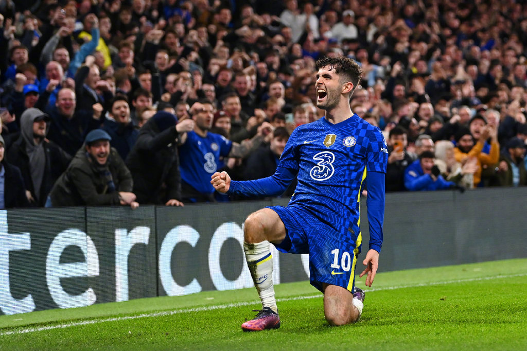 2-0，3连胜！欧冠冠军爆发，掀翻大礼包，创历史纪录，剑指第3冠