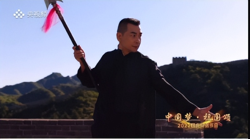 武术博大精深赵文卓,赵文卓“空中踢剑”引全网热议