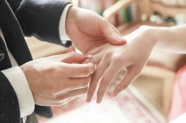 情人节就是男人一个人的节日吗,什么时候情人节成了女人的节日