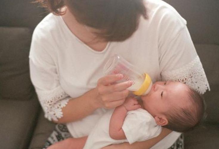 宝宝睡觉时大汗淋漓,宝宝睡着后满头大汗缺钙怎么补