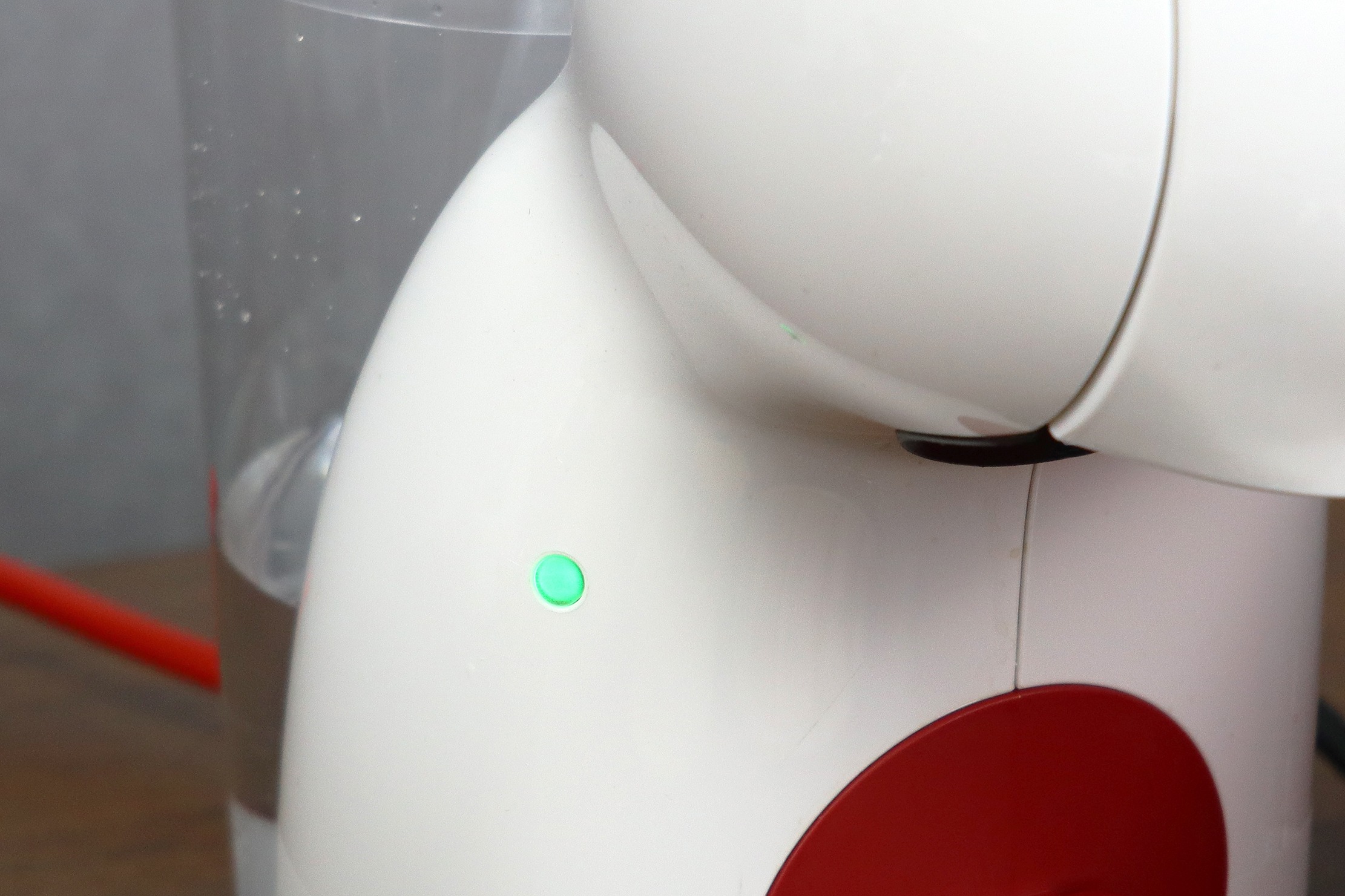 nespresso和艾尔菲德哪个好,心想和nespresso胶囊咖啡机测评