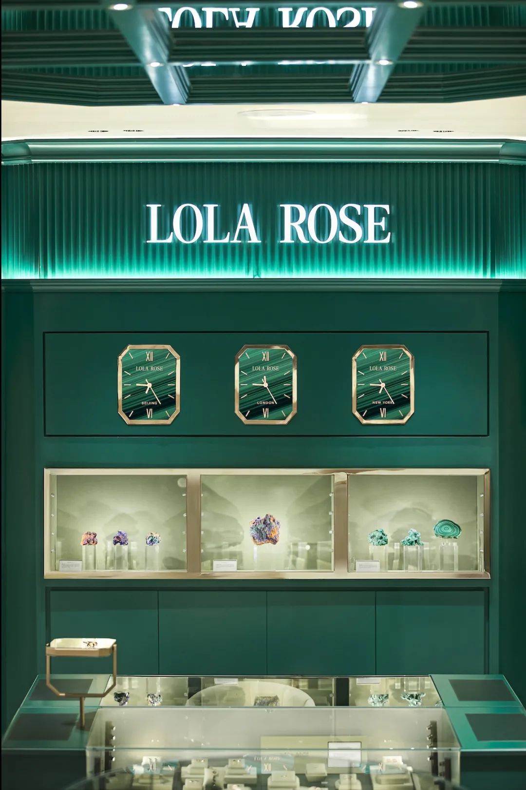 lolarose旗舰店新款手表,lolarose手表昆明专柜有没有