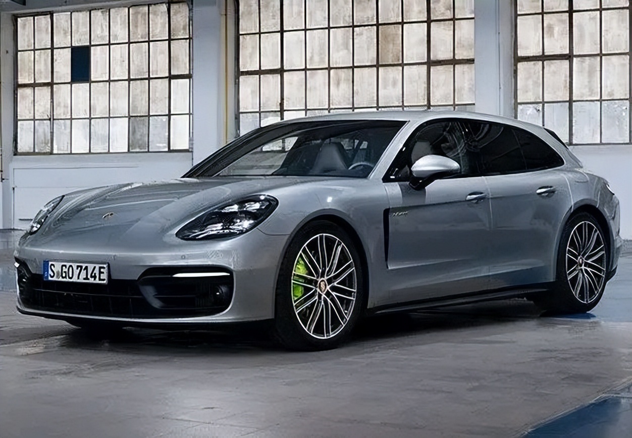 55万的选装300万的保时捷,百万保时捷减配仅赔2300元代金券