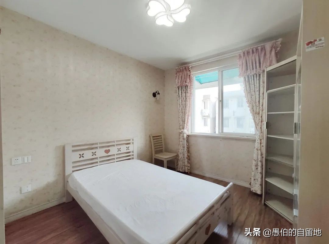 老公趁我坐月子时，偷偷地买了一套房，但上面却没有我的名字