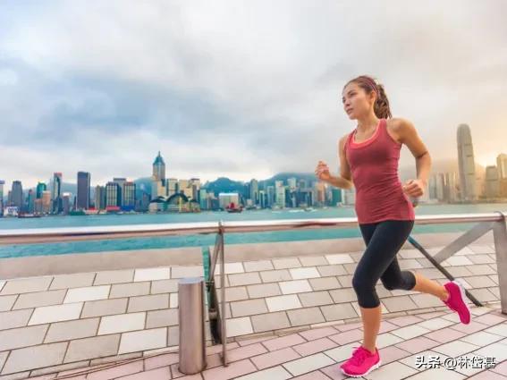 上海与香港生活水平差距,香港的生活消费水平高吗