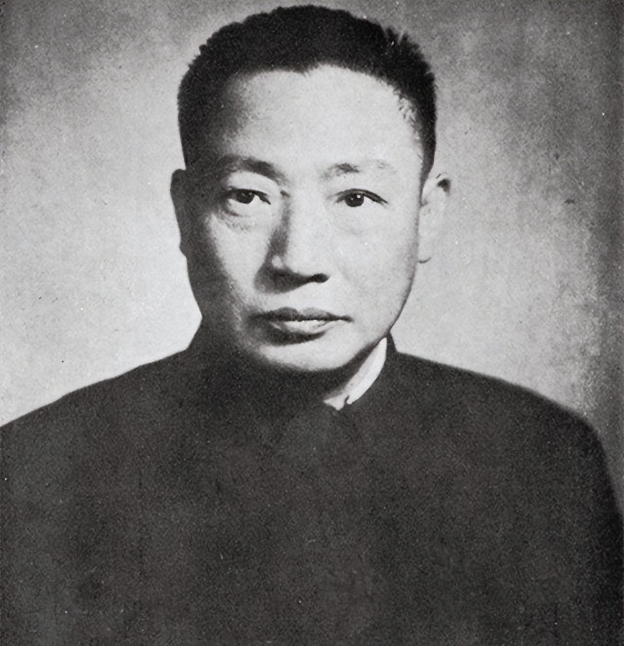 戴笠之子被枪毙真相,戴笠之子戴善武为何被枪毙