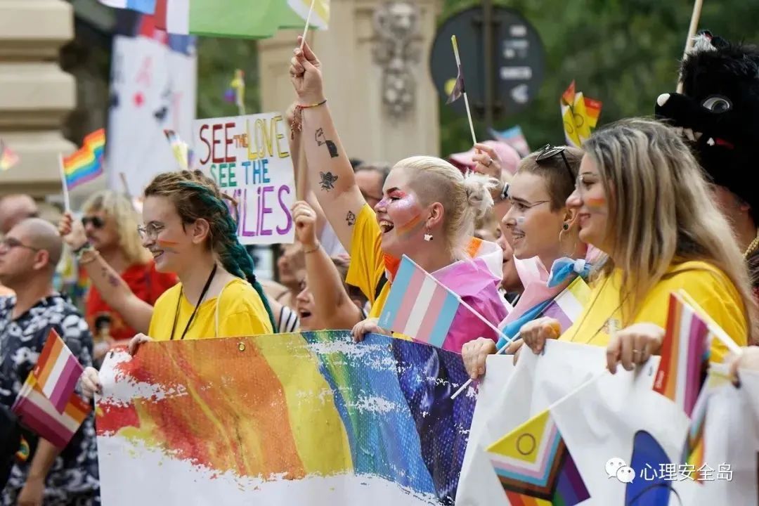 同性恋的焦虑症：保守秘密压垮自己