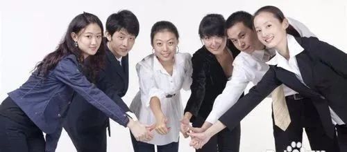 道一声离别说一声珍重,一句离别一声珍重