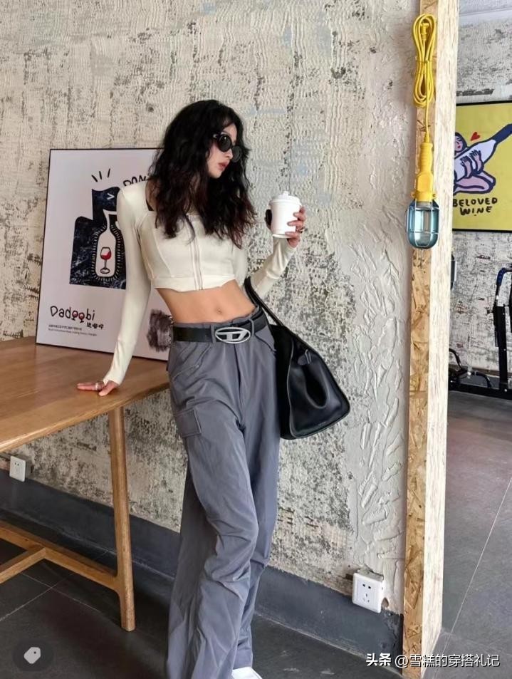 瑜伽服穿搭网红,瑜伽服潮搭