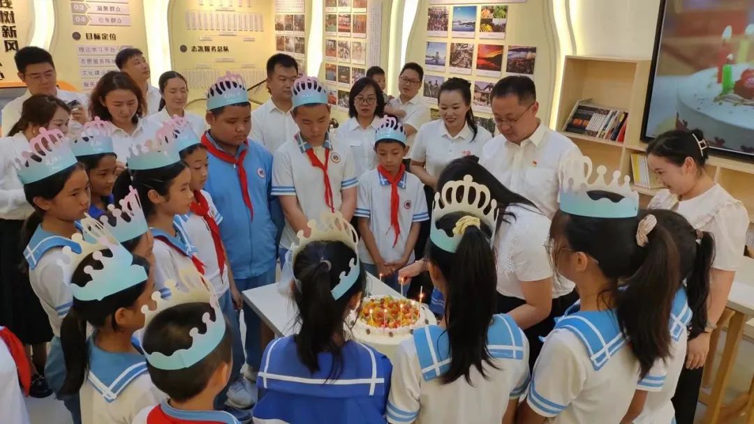 凝聚新时代青年力量,关心下一代优秀青少年主要事迹