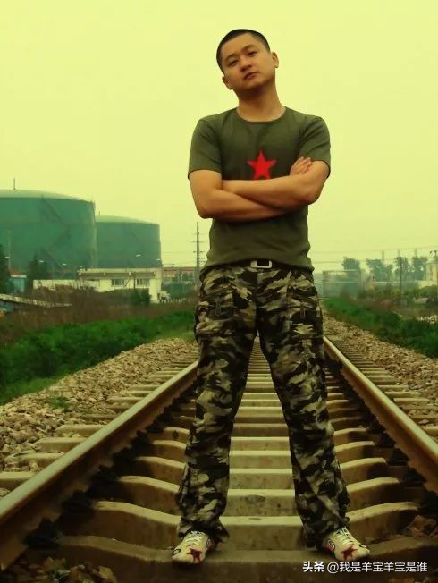 越过千山万水只为遇见你美文,跨过千山万水只为与你相遇的美文