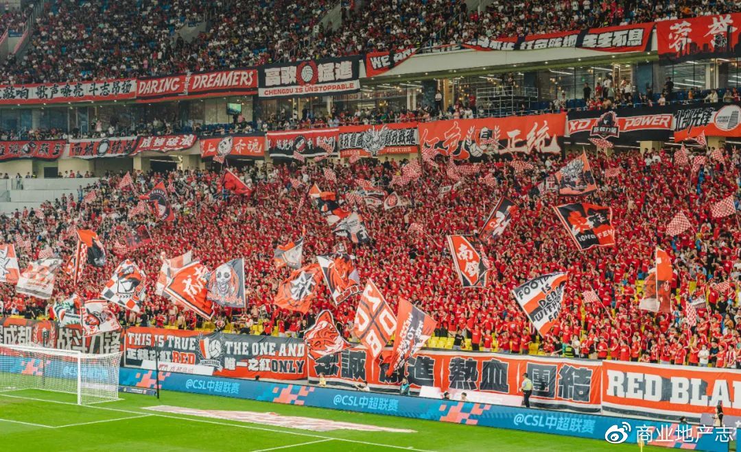 成都凤凰山体育馆v区座位图,成都凤凰山体育场怎么拿亲签