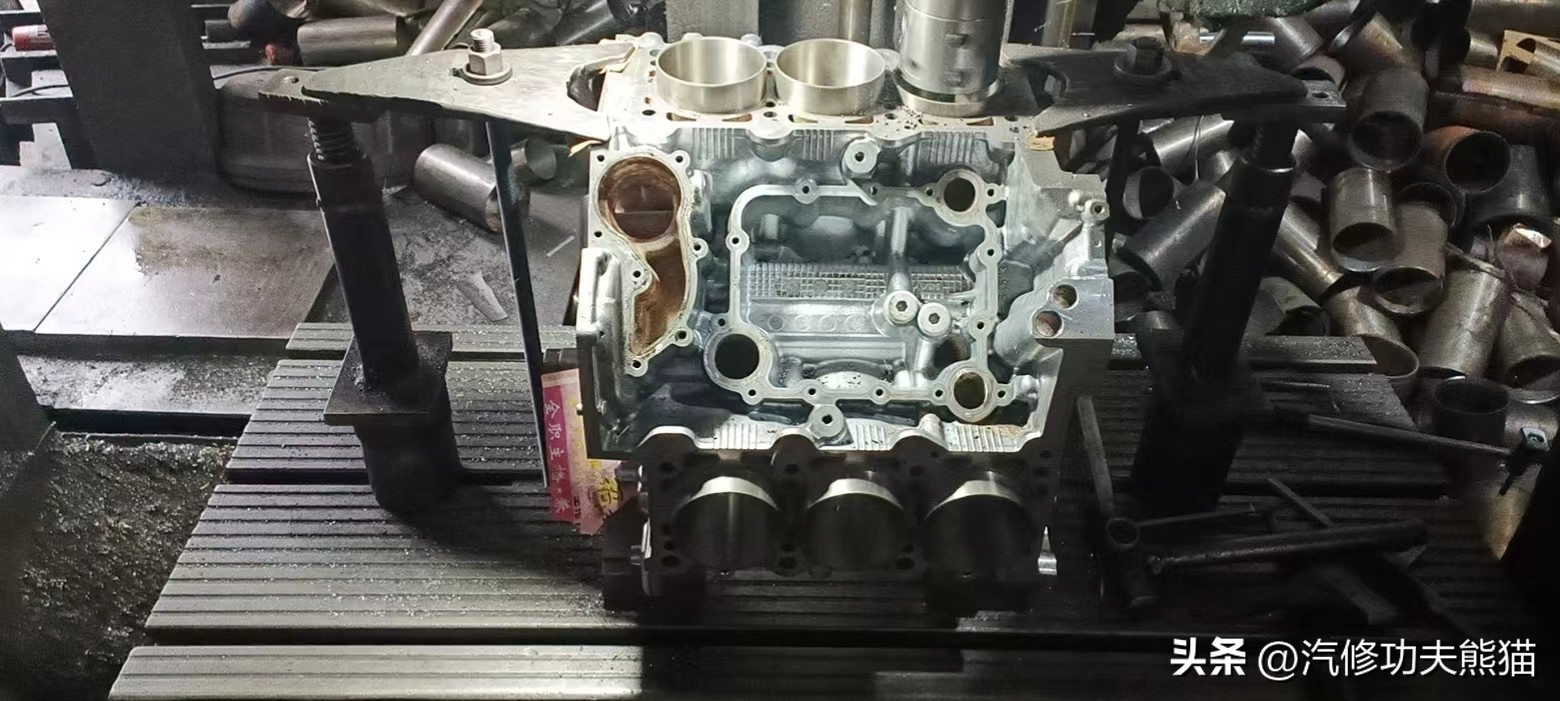 翻新60年前的奥迪,老车翻新奥迪a6发动机