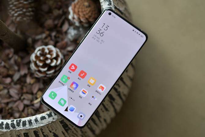 2022接近“完美”的4款手机，配置全面只是一点，更多是价格公道