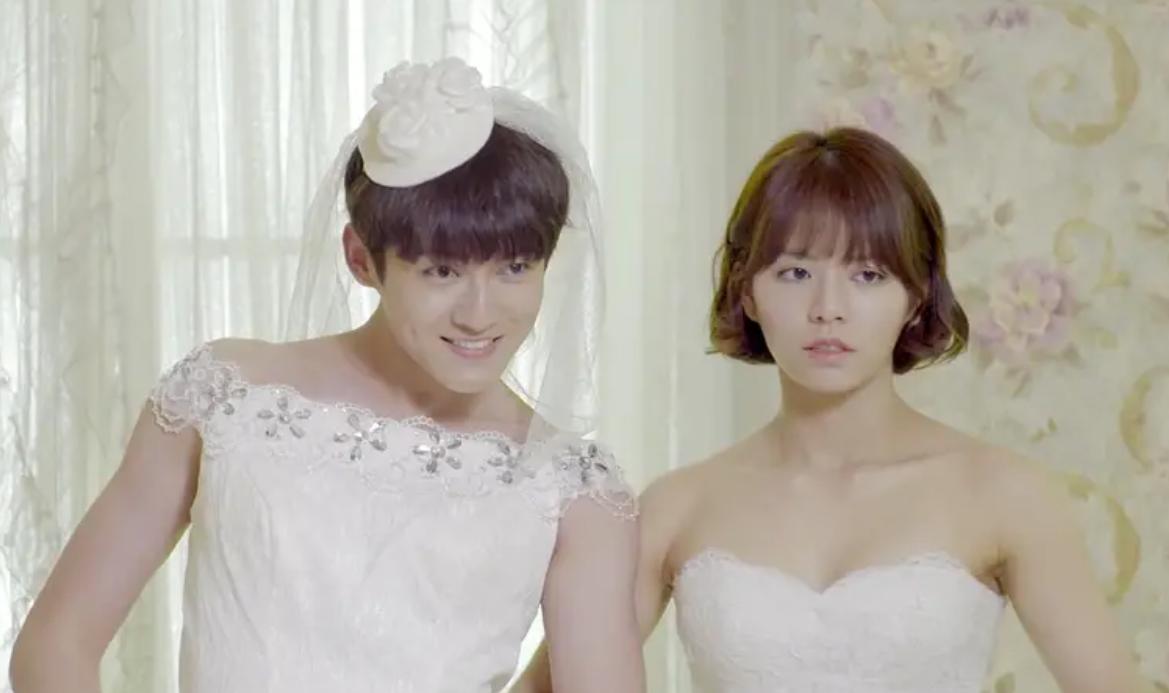 羞羞的铁拳男女互换身份时的反应,羞羞的铁拳免费观看完整视频