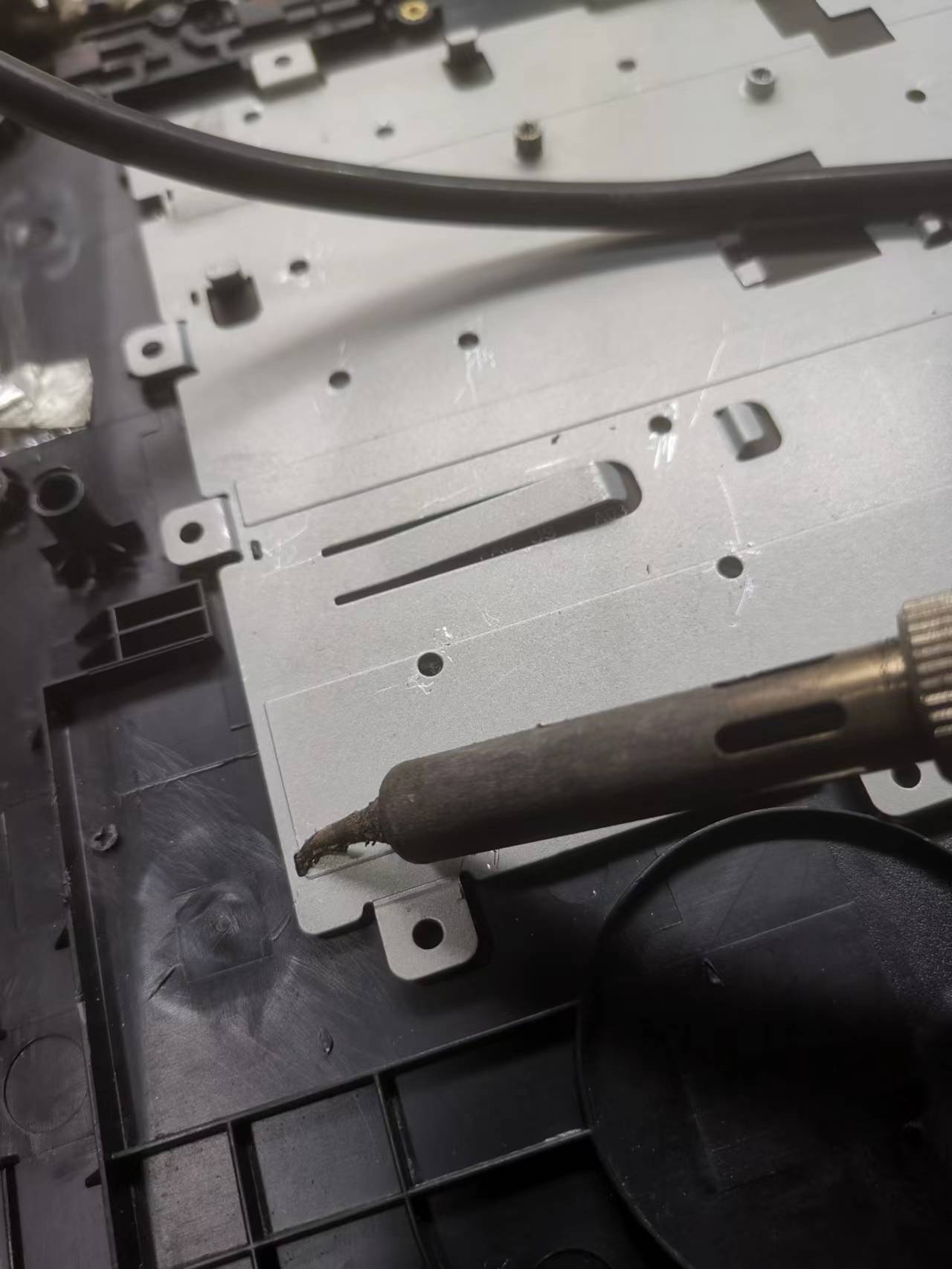 一体式笔记本键盘更换解析,笔记本电脑一体键盘怎么更换