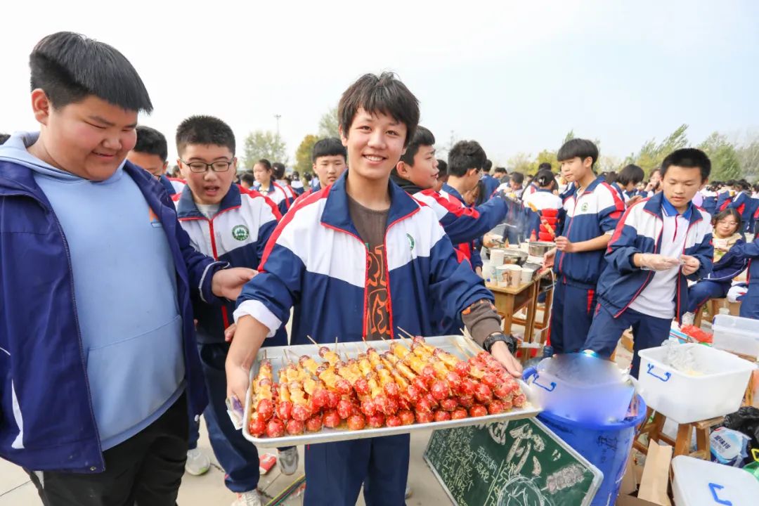 南湖行知丨引爆全场！当美食与体育邂逅，会擦出怎样的火花？