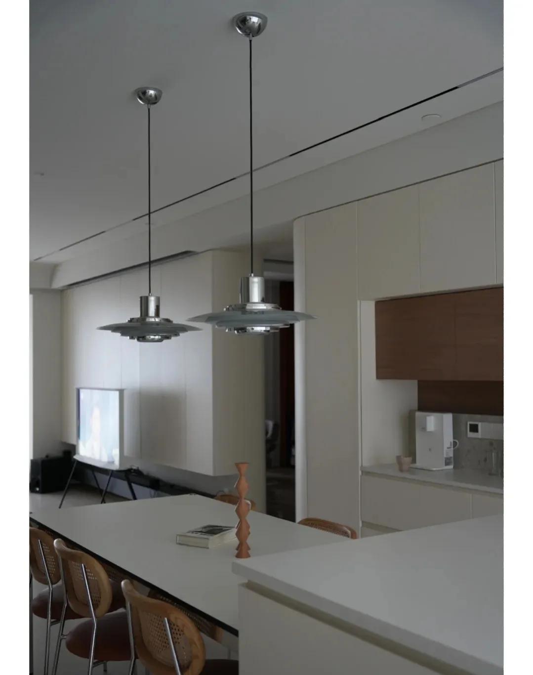 缇庡コ鏅掕嚜瀹剁殑璞畢瑁呬慨,缇庡コ鏅掕嚜瀹剁殑璞崕瑁呬慨