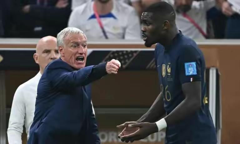 帕瓦尔内奸啥意思,帕瓦尔和法国队起内讧