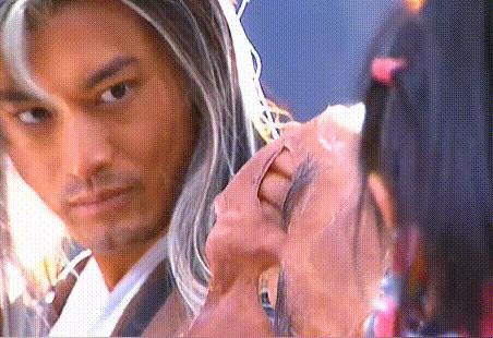 郭襄一遇杨过误终身三个版本,郭襄见杨过真实面容各版本