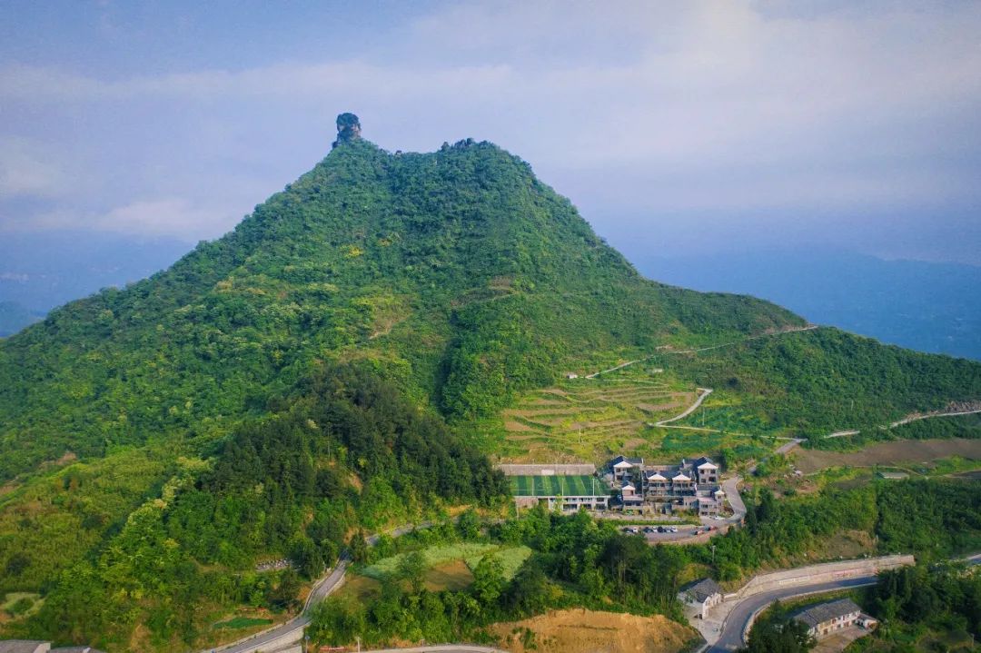 离重庆近的旅游省份自驾,离重庆8个小时左右的旅游胜地