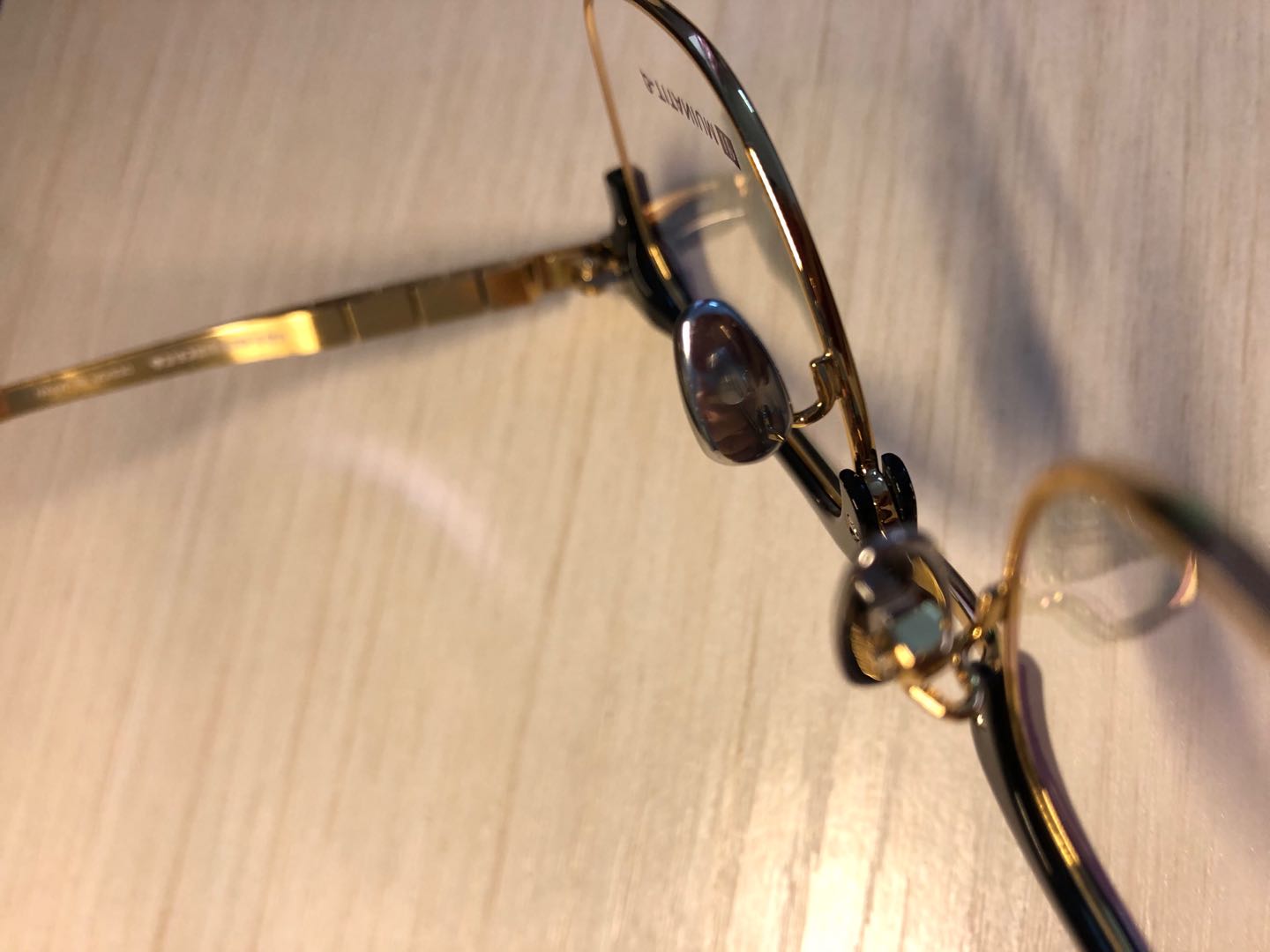 配镜纯钛镜框,高度数镜片适合配纯钛的的镜框吗