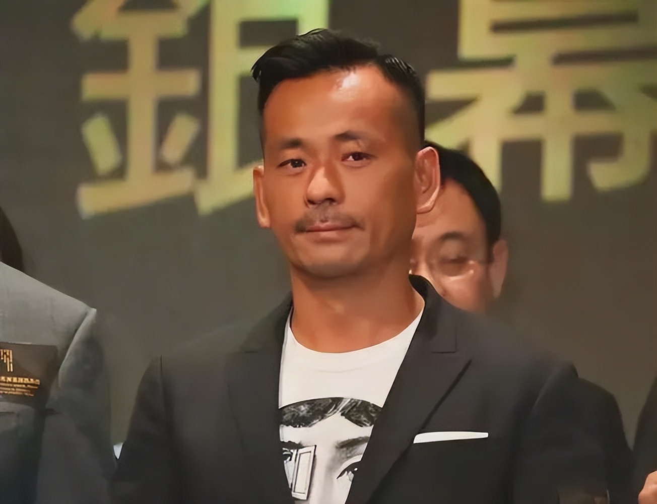 洗米华判刑18年，监狱生活曝光！长子仍游迪拜继续享受