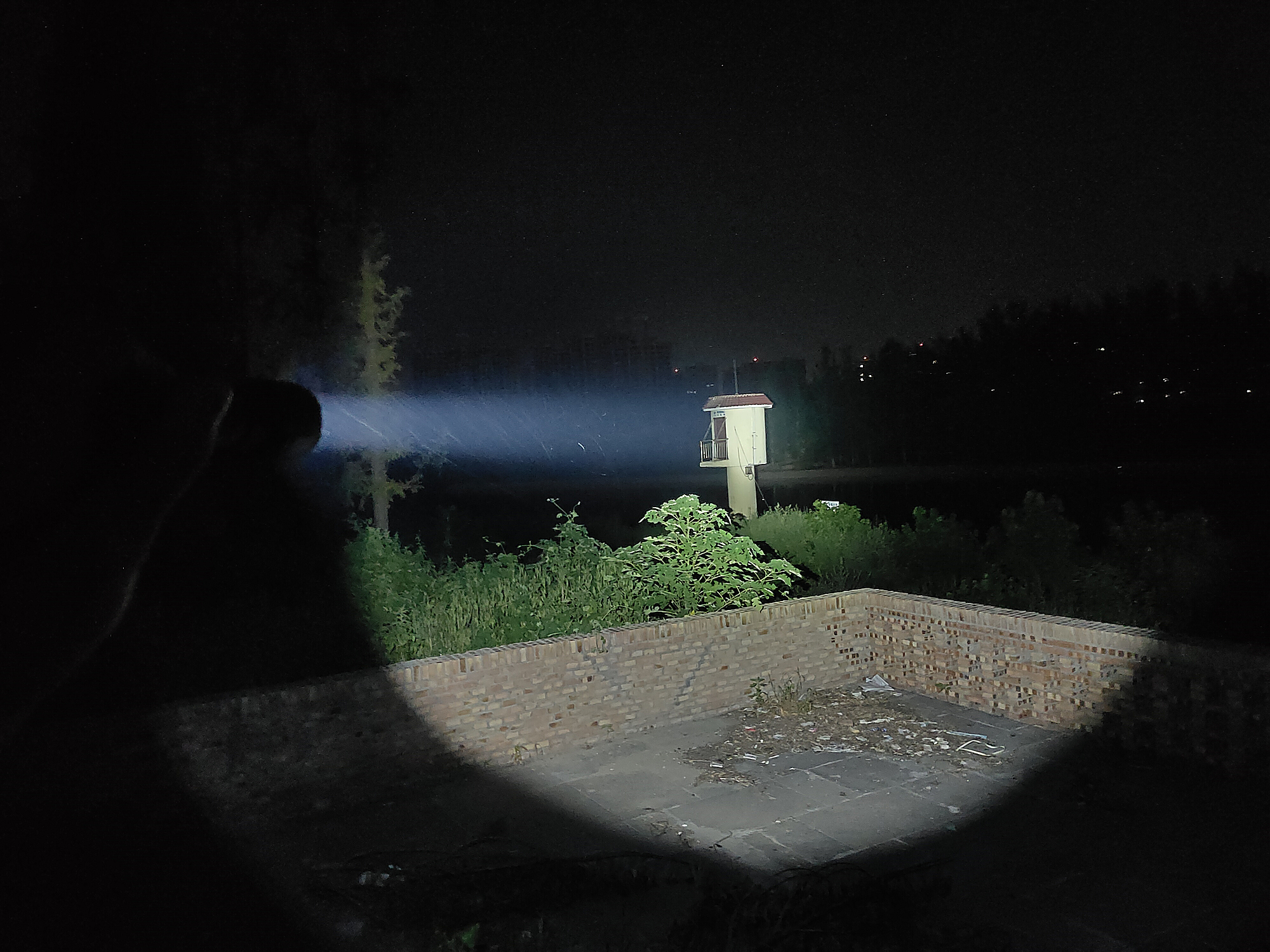 前行路上，有你相伴！在路上M9Pro2代远射手电体验