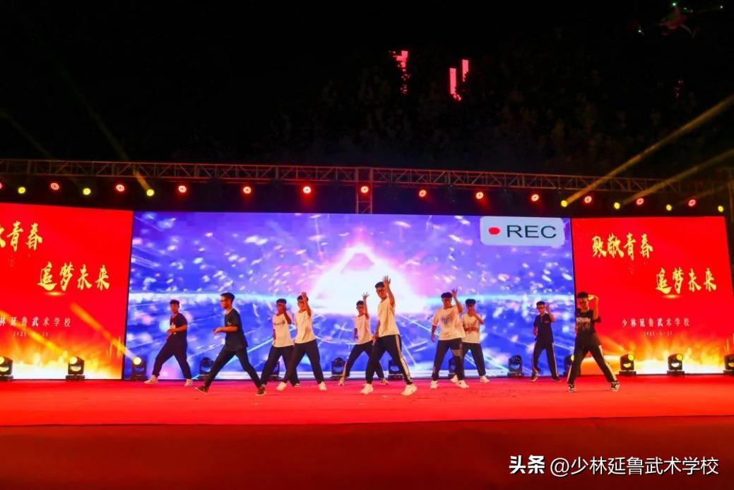 鑷存暚闈掓槬绛戞ⅵ鏈潵涓婚鍥㈡棩娲诲姩,鑷存暚闈掓槬鑺傜洰