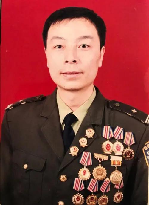 砍双手、割脚筋、杀官员…实名举报=不得好死?