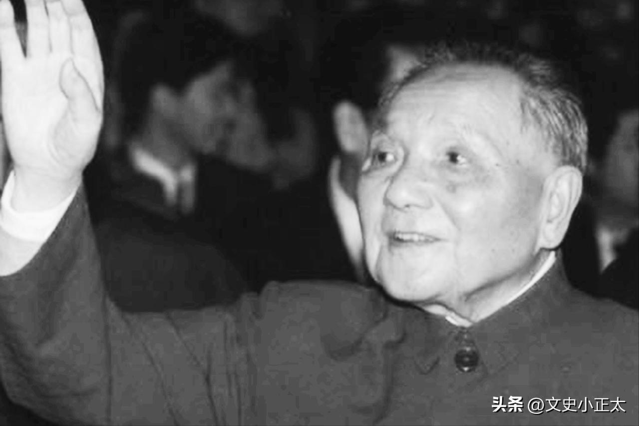 1957年毛*东泽**率团访苏，赫鲁晓夫问这小个子是谁，*小平邓**机智回答
